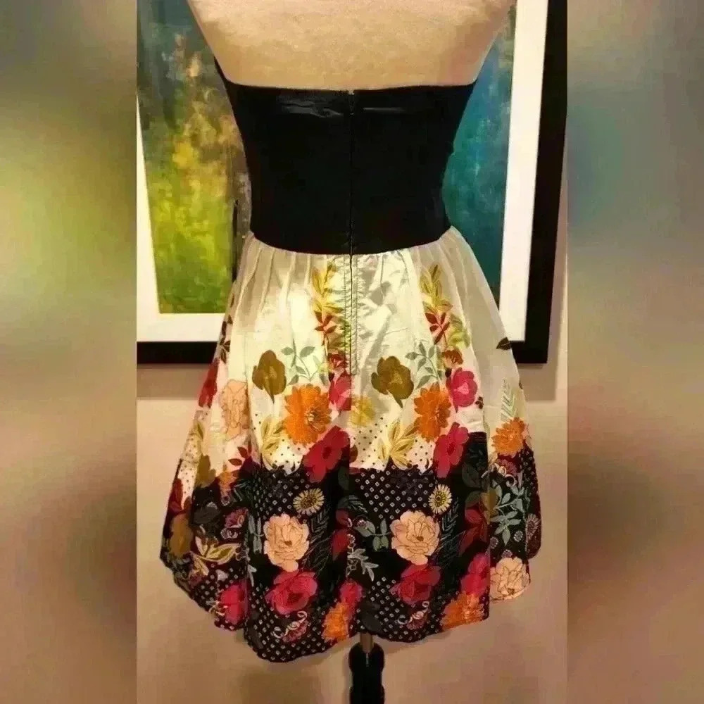 699h Trixxi Y2K Strapless Floral Fit & Flare Dress - Size 9 - Picture 5 of 6